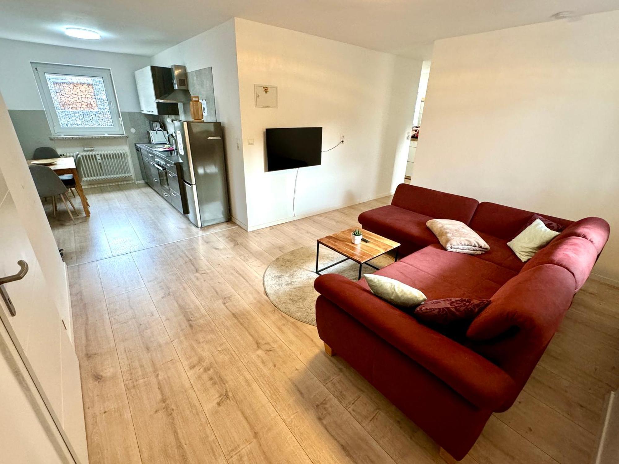 Ferienwohnung "Sorgenfrei" In Coburg ! - Im Eg Mit Privatparkplatz & Balkon Buitenkant foto